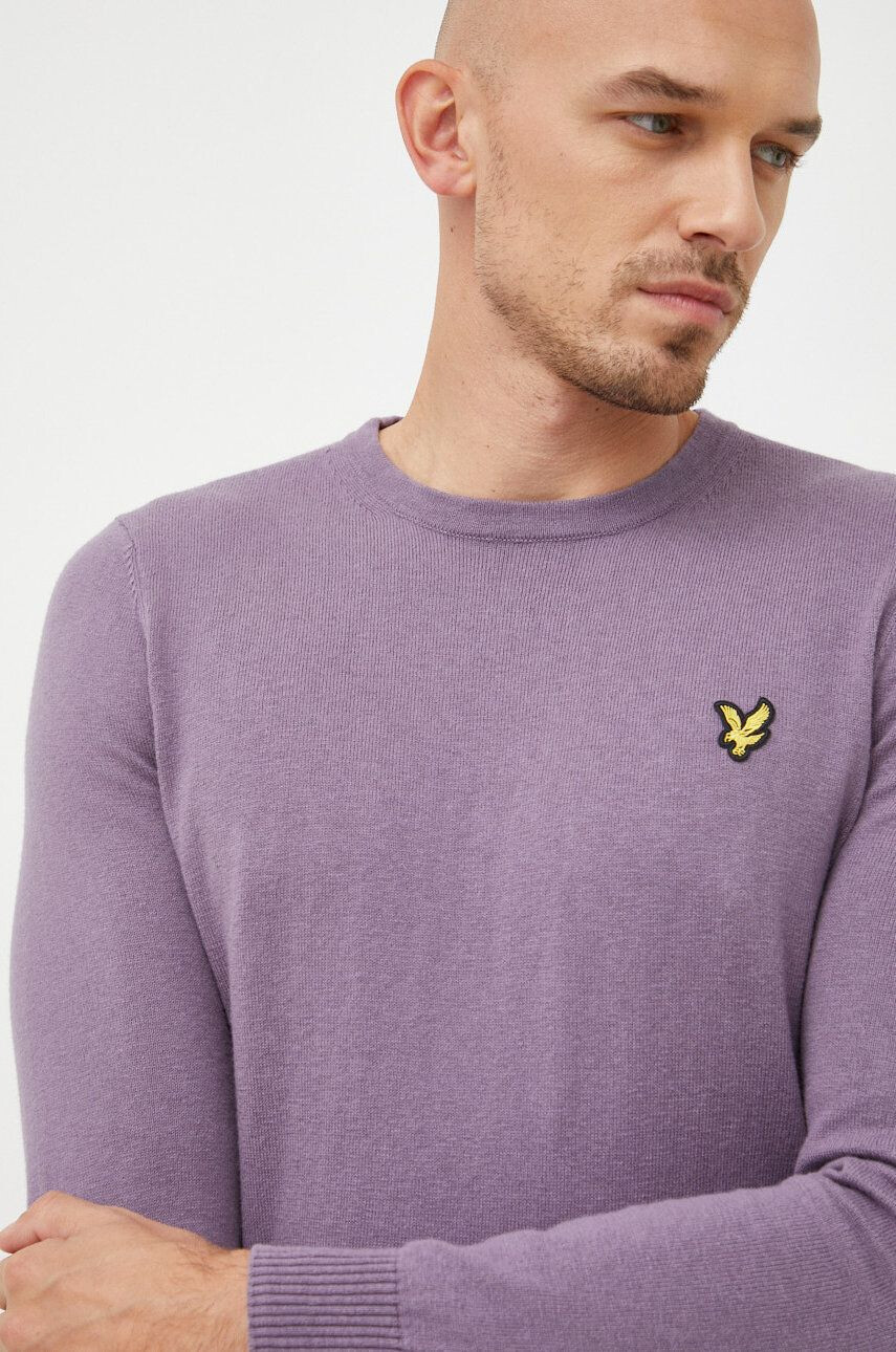 Lyle & Scott Svetr z vlněné směsi pánský fialová barva lehký - Pepit.cz