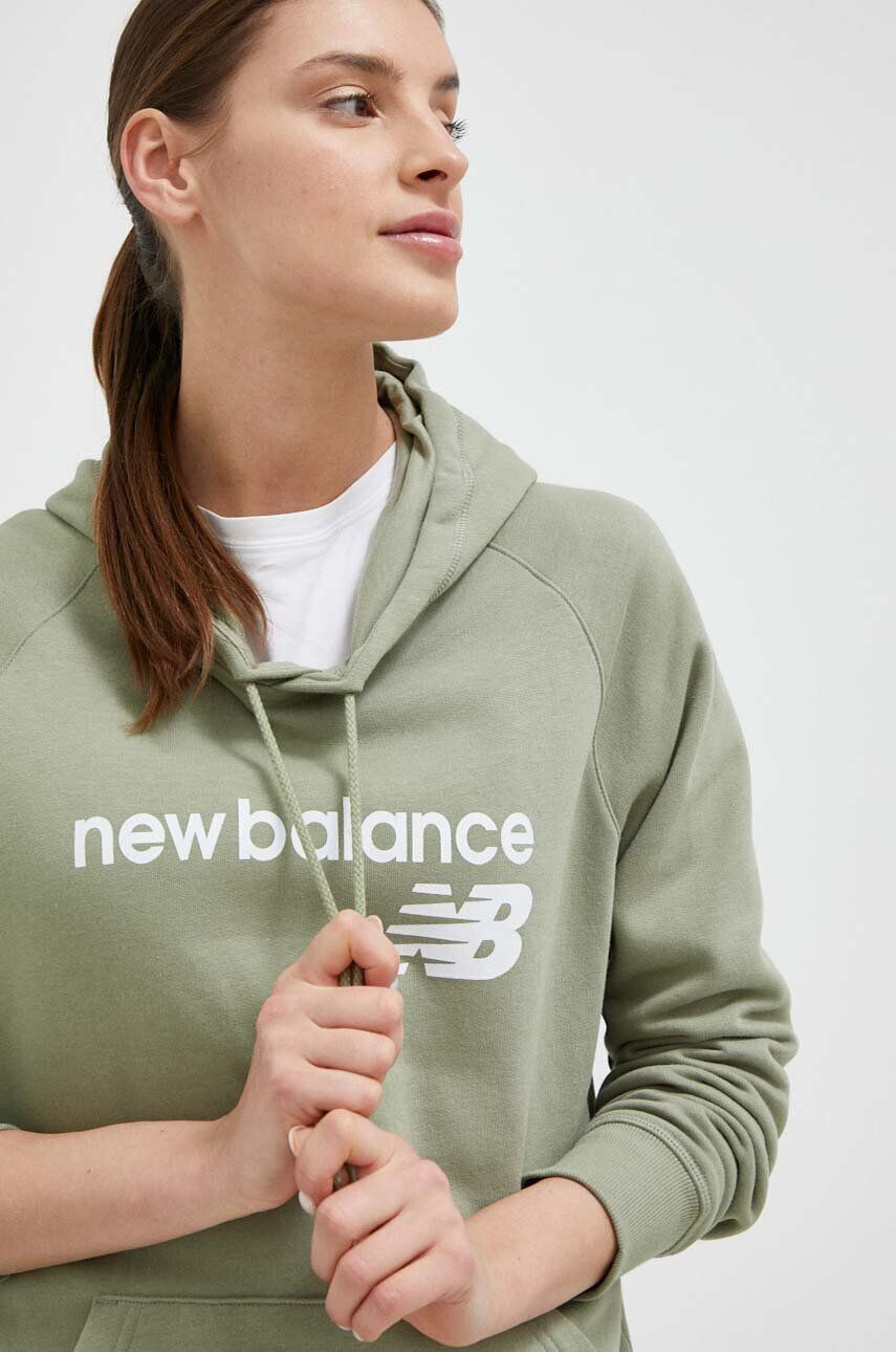 New Balance Mikina dámská zelená barva s kapucí s potiskem - Pepit.cz