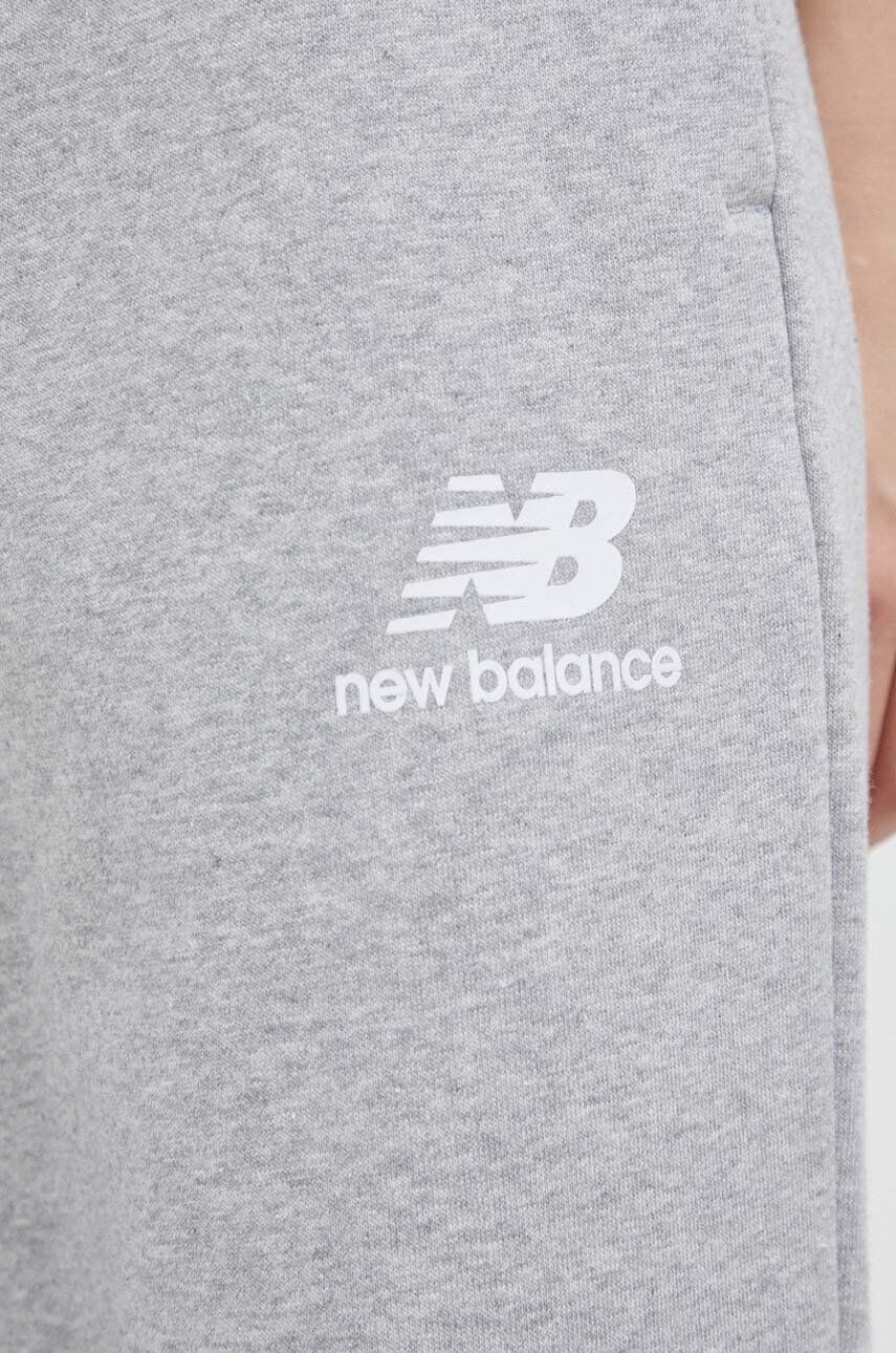 New Balance Tepláky šedá barva melanžové WP31516AG-6AG - Pepit.cz