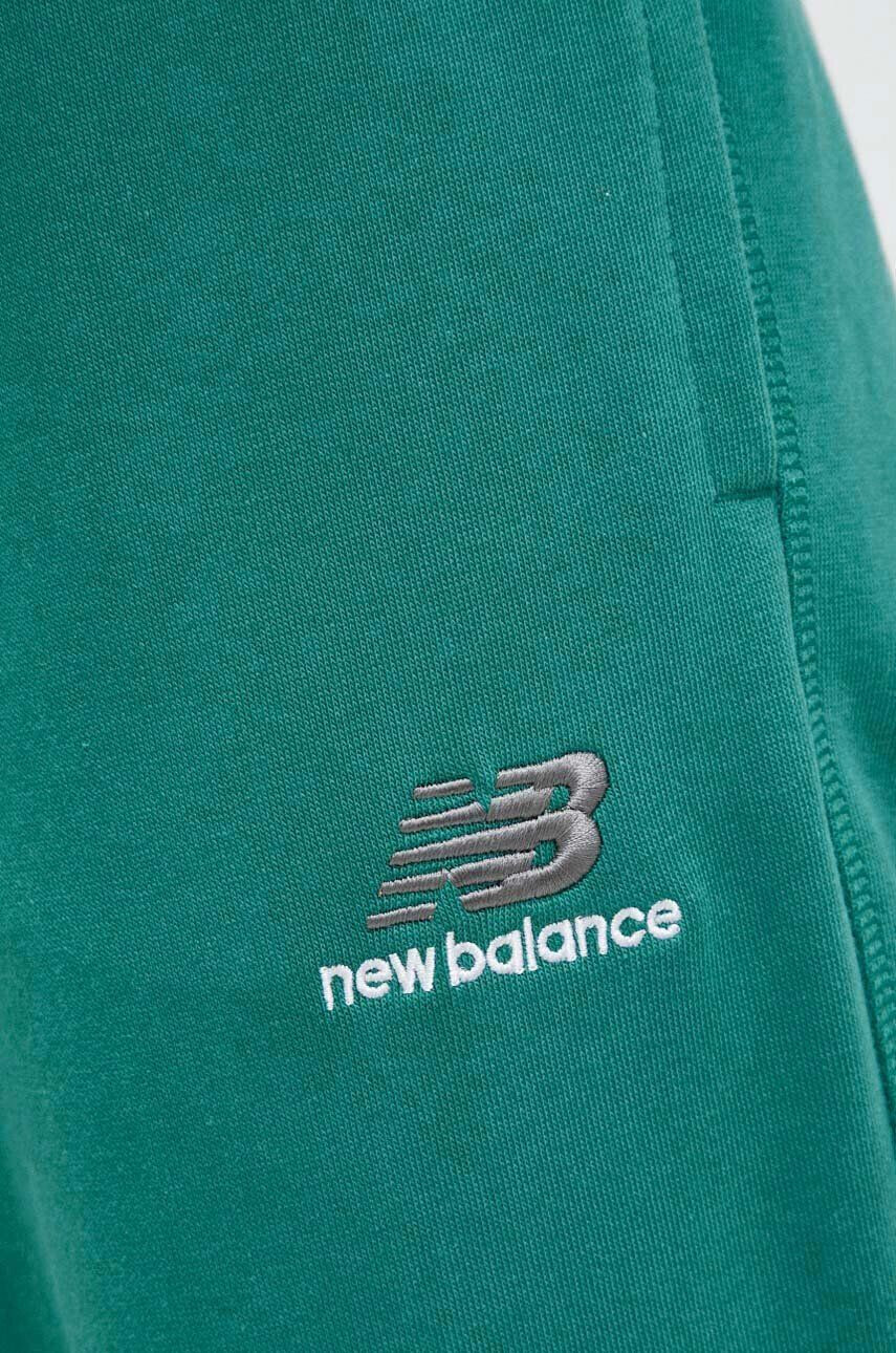 New Balance Tepláky zelená barva hladké - Pepit.cz