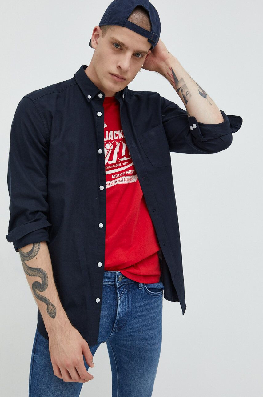 Only & Sons Bavlněné tričko tmavomodrá barva slim s límečkem button-down - Pepit.cz