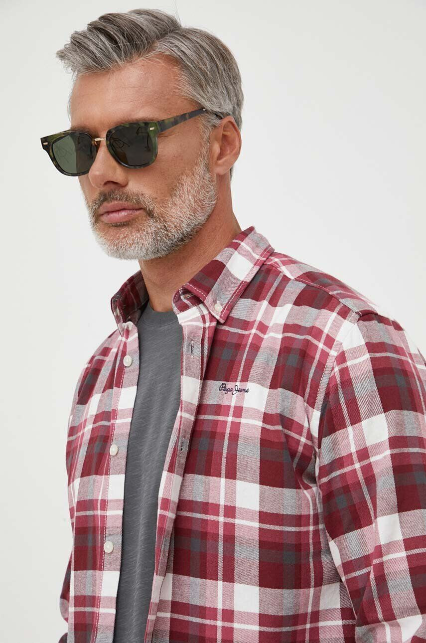 Pepe Jeans Košile Cressing vínová barva regular s límečkem button-down - Pepit.cz