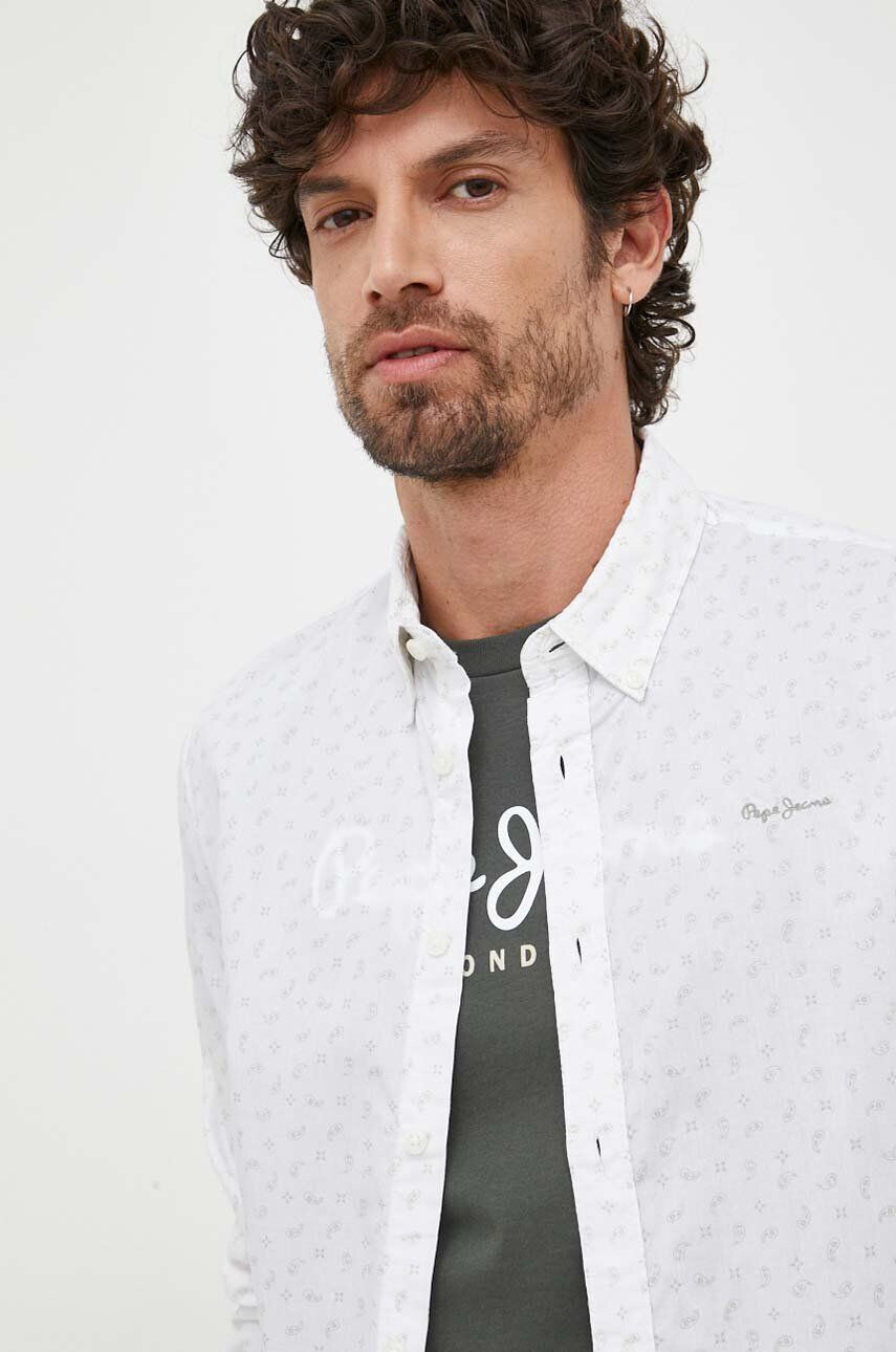 Pepe Jeans Košile Cuxton bílá barva slim s límečkem button-down - Pepit.cz