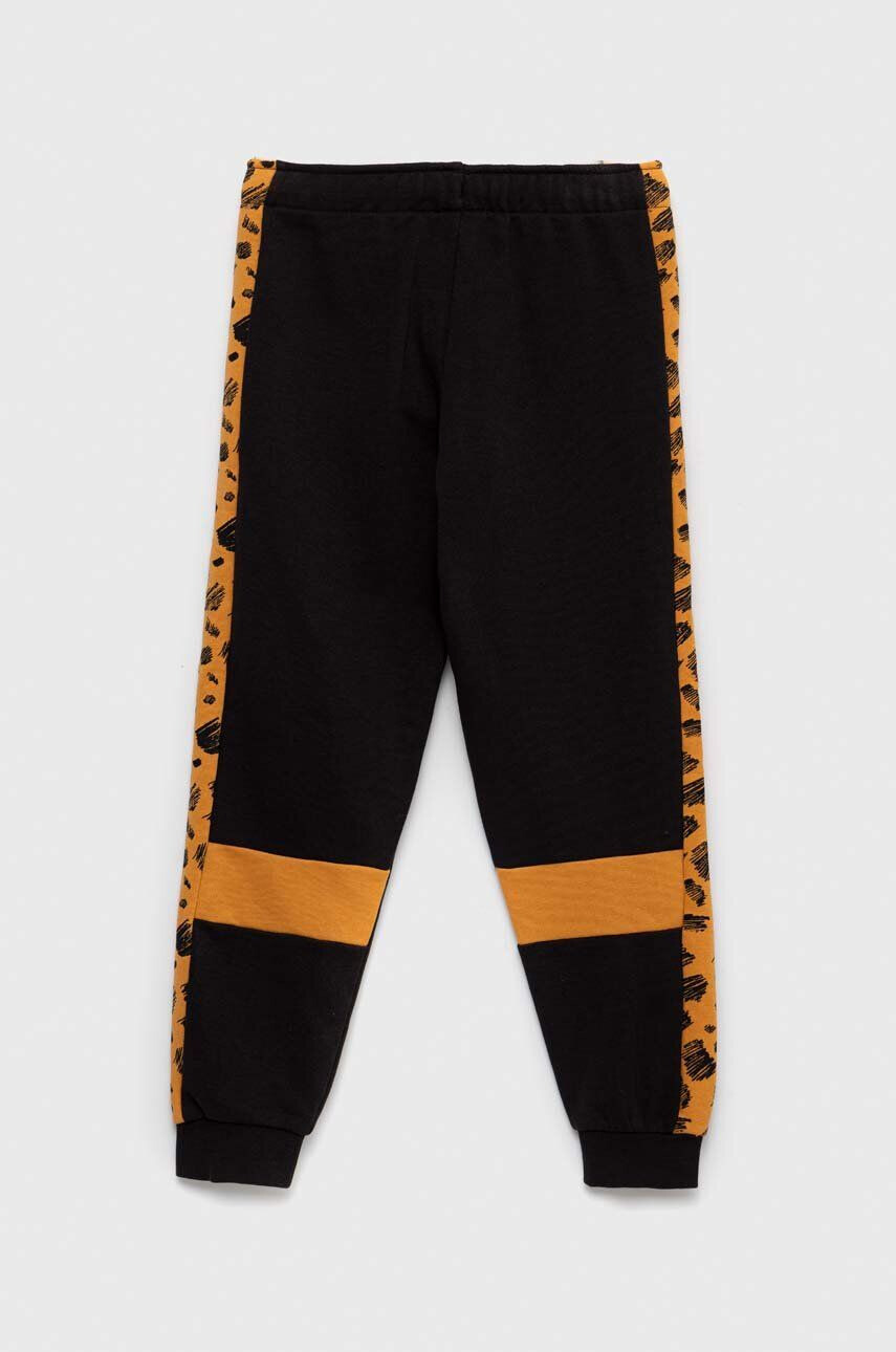 Puma Dětské tepláky ESS+ MATES Sweatpants TR černá barva vzorované - Pepit.cz