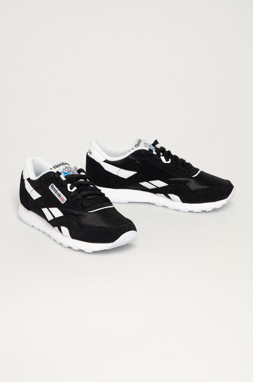 Reebok Classic Boty Reebok černá barva na plochém podpatku FV4506-BLK/WHT - Pepit.cz