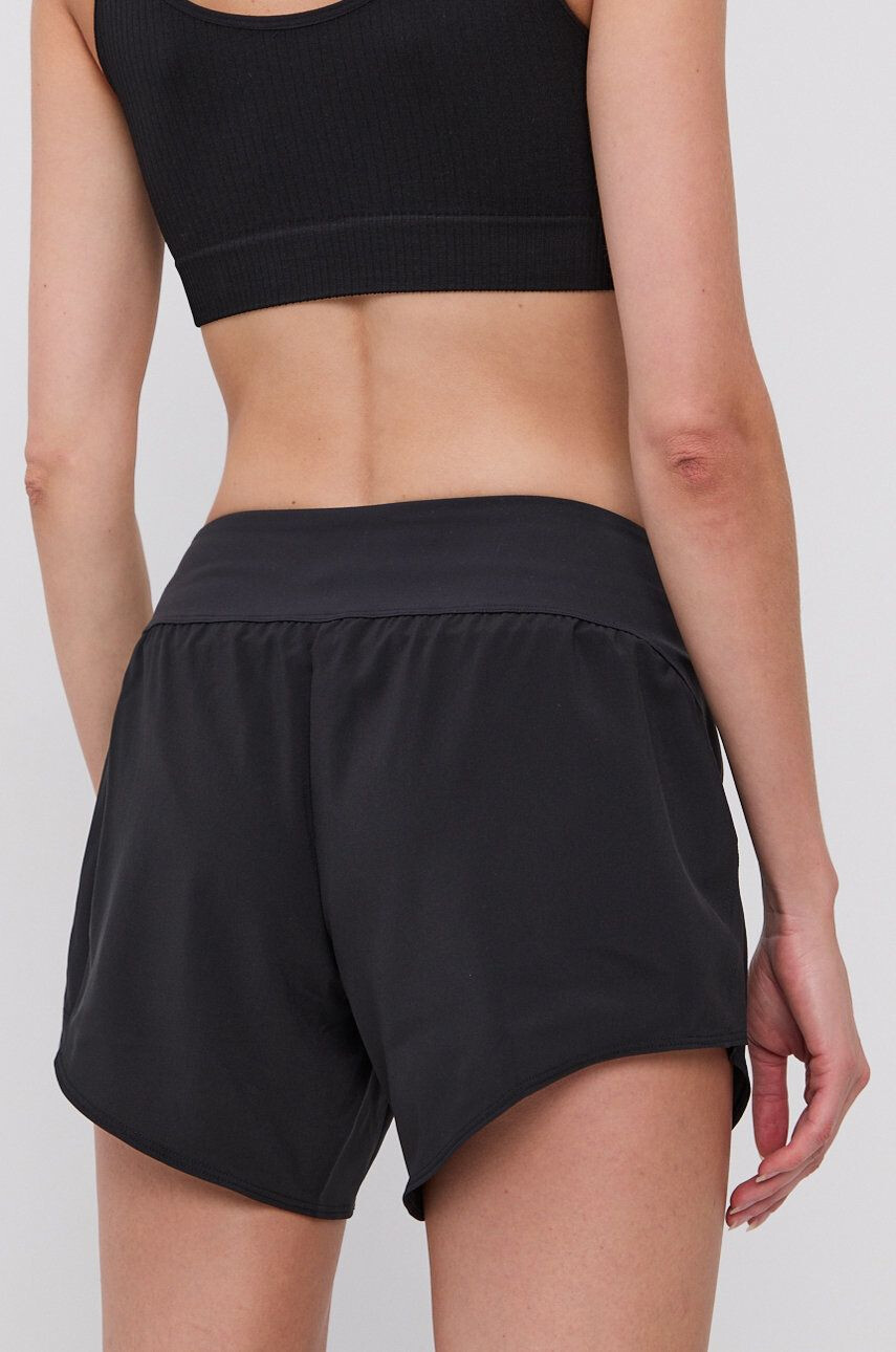 Reebok Kraťasy GT3171 dámské černá barva hladké medium waist - Pepit.cz