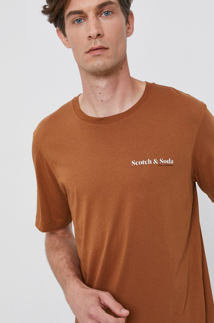 Scotch & Soda Bavlněné tričko hnědá barva s potiskem - Pepit.cz