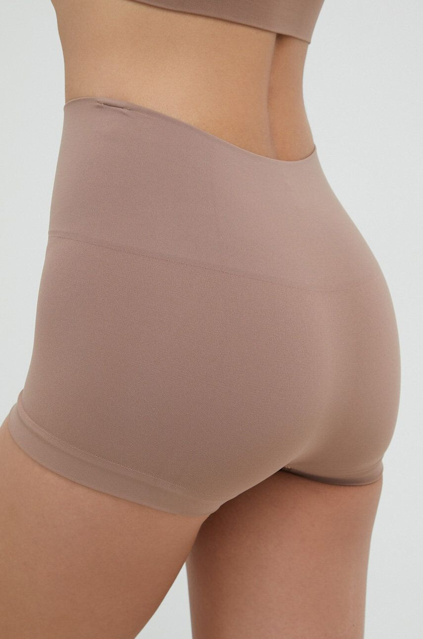 Spanx Modelující šortky béžová barva - Pepit.cz