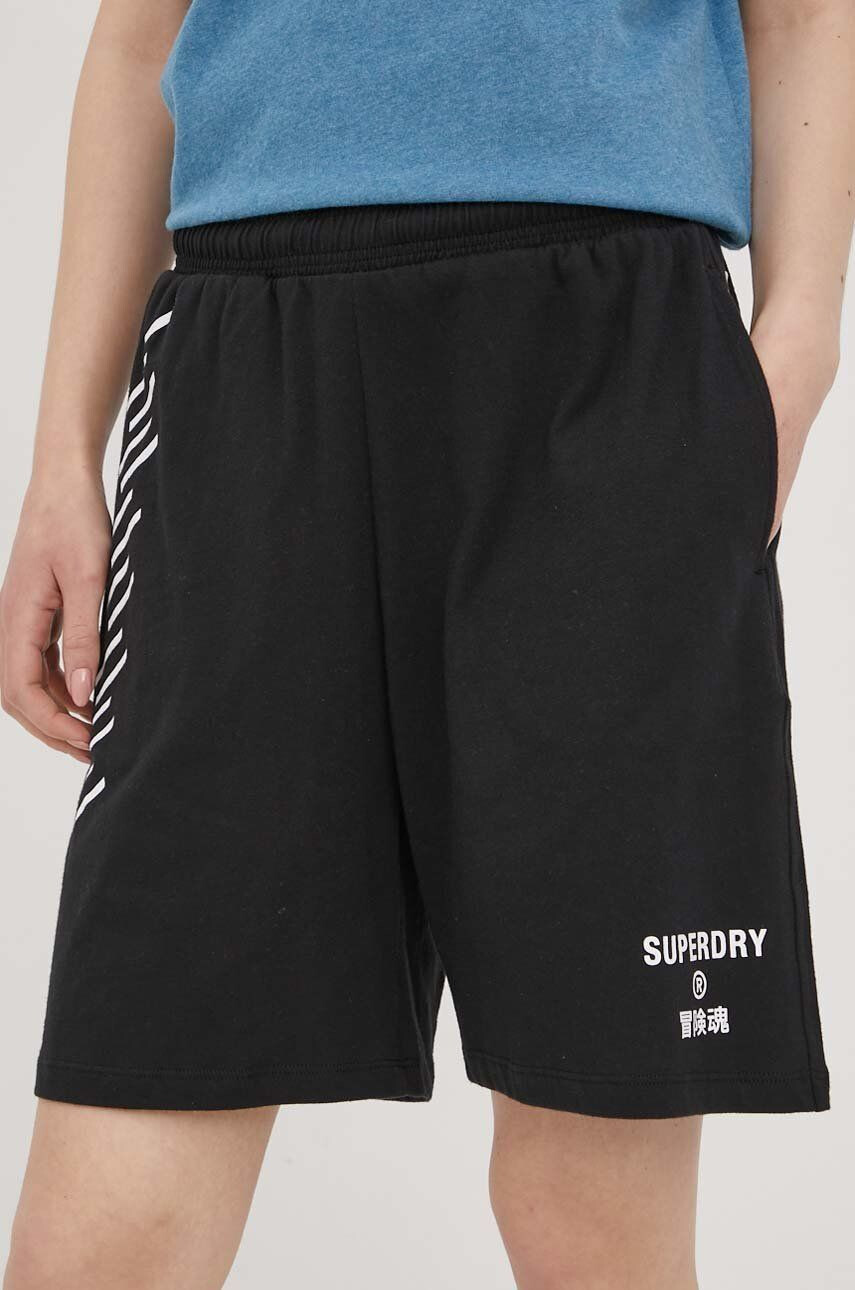 Superdry Bavlněné šortky dámské černá barva s potiskem high waist - Pepit.cz