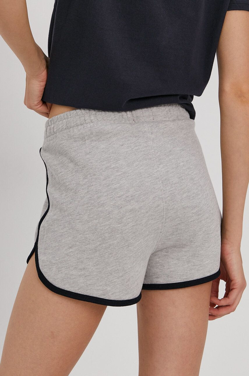 Superdry Kraťasy dámské šedá barva s potiskem high waist - Pepit.cz