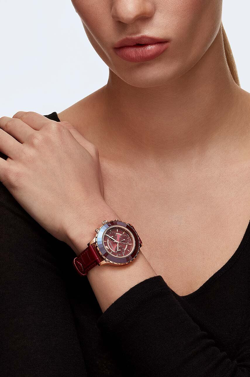 Swarovski Hodinky OCTEA LUX CHRONO růžová barva - Pepit.cz