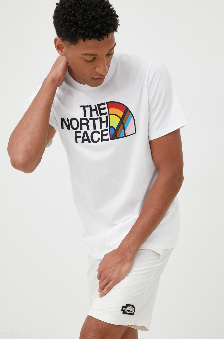 The North Face Bavlněné tričko Pride - Pepit.cz