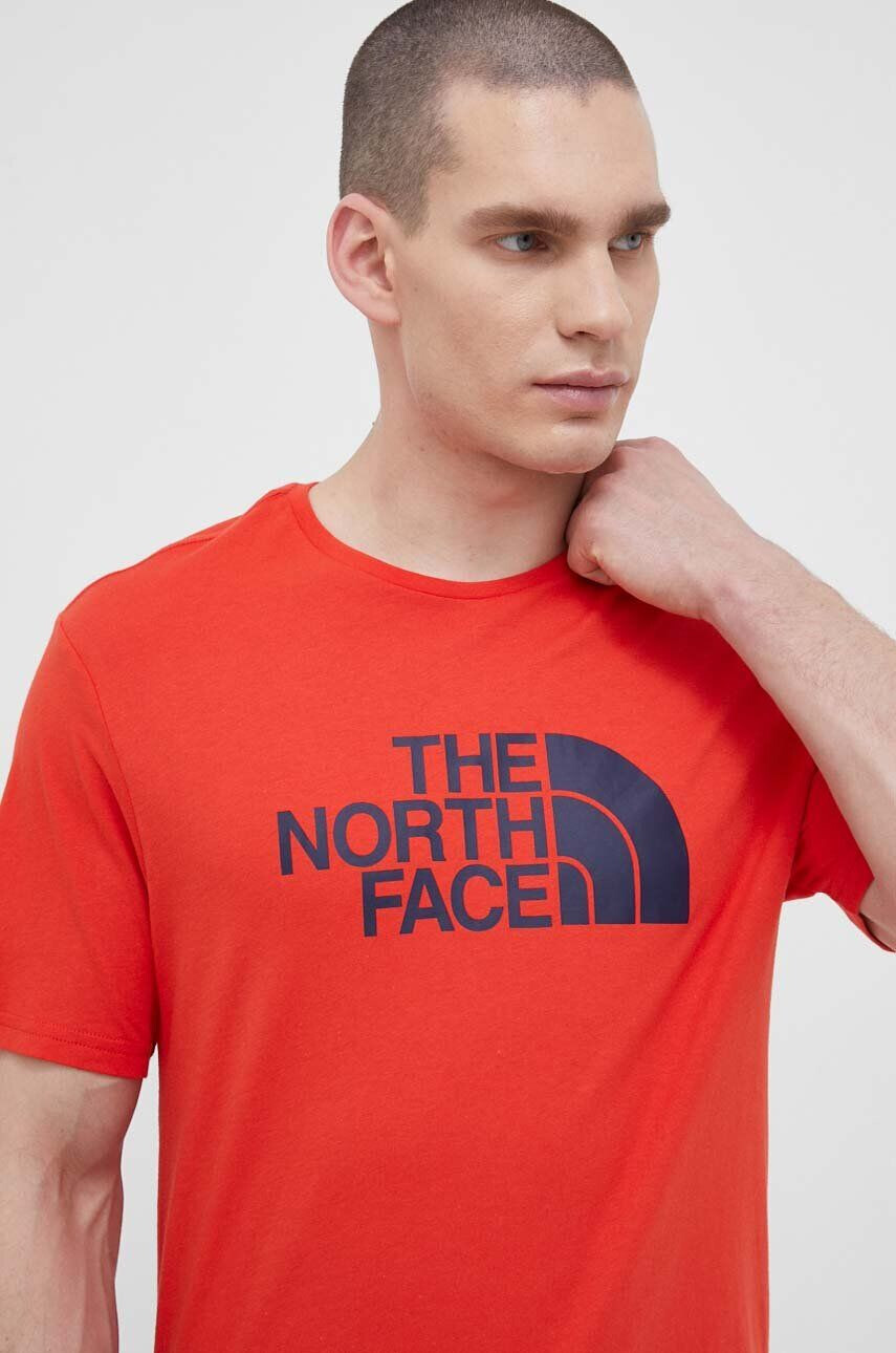 The North Face Bavlněné tričko červená barva s potiskem - Pepit.cz