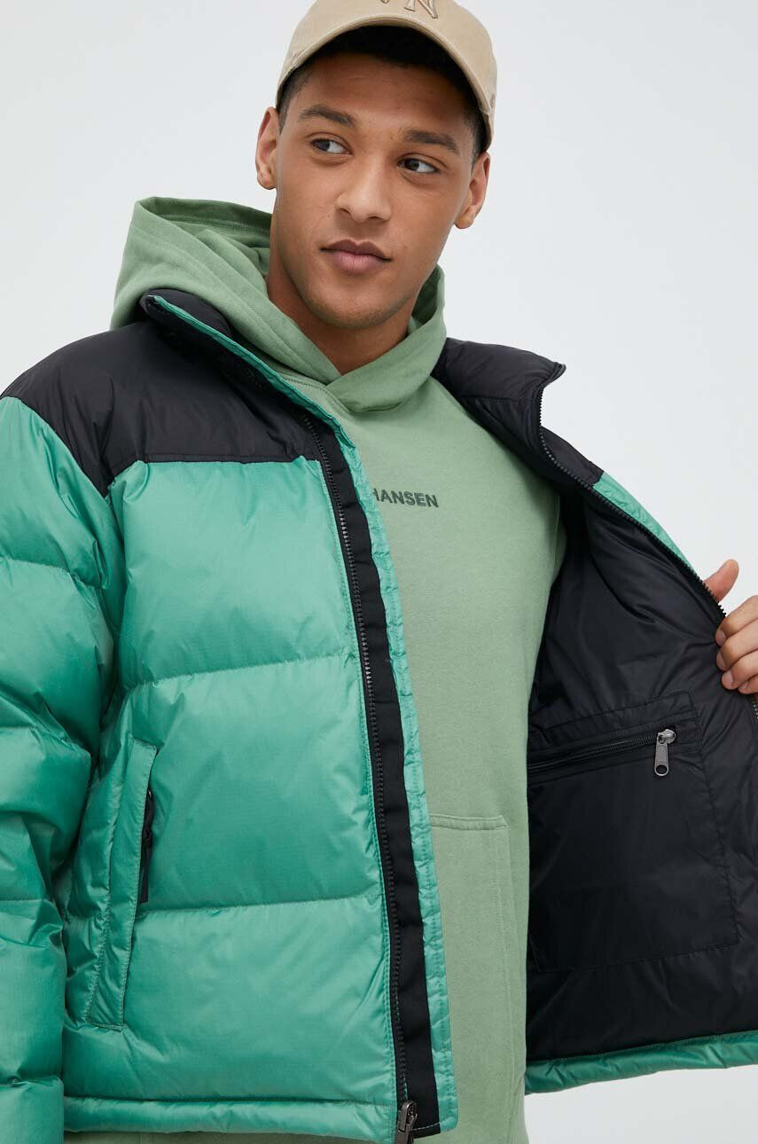 The North Face Péřová bunda 1996 RETRO NUPTSE JACKET pánská zelená barva zimní - Pepit.cz