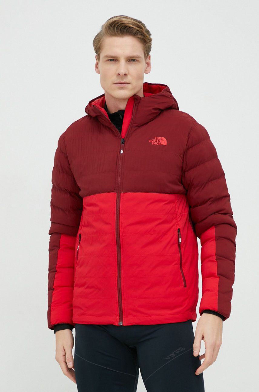 The North Face Sportovní bunda ThermoBall 50/50 červená barva - Pepit.cz