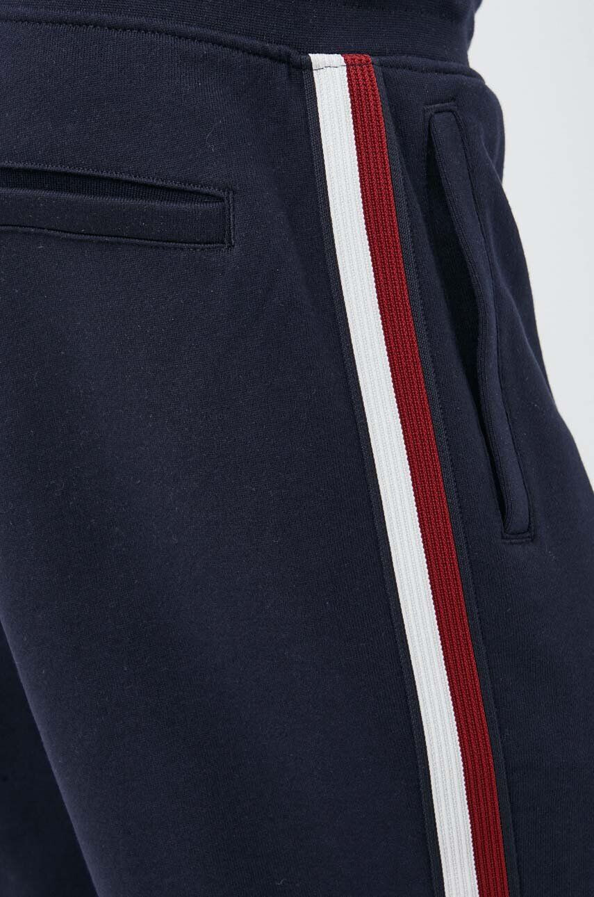 Tommy Hilfiger Bavlněné tepláky tmavomodrá barva s aplikací - Pepit.cz