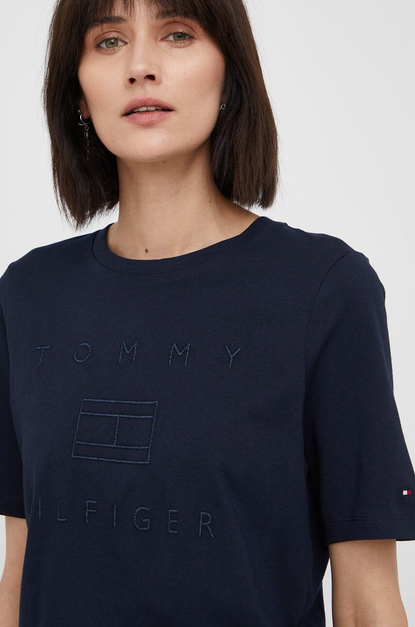 Tommy Hilfiger Bavlněné tričko tmavomodrá barva - Pepit.cz