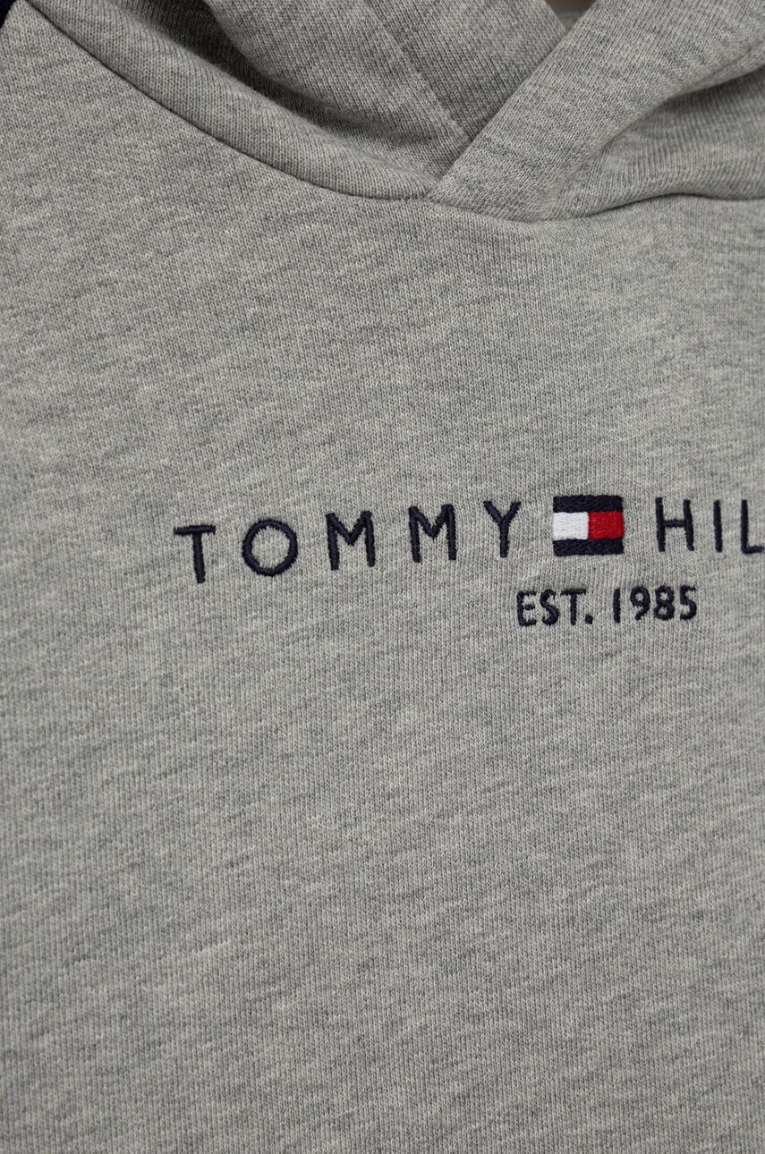 Tommy Hilfiger Dětská bavlněná tepláková souprava šedá barva - Pepit.cz