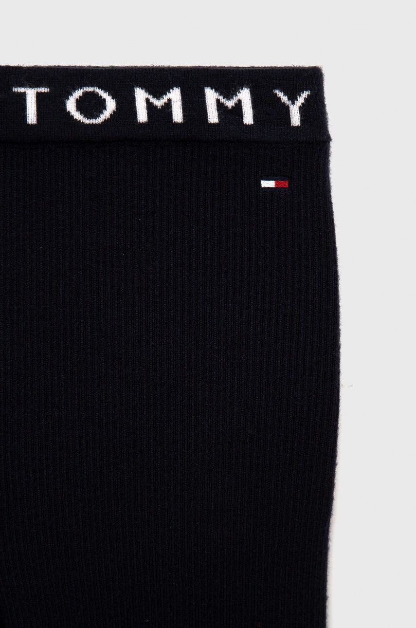 Tommy Hilfiger Dětské kalhoty tmavomodrá barva hladké - Pepit.cz