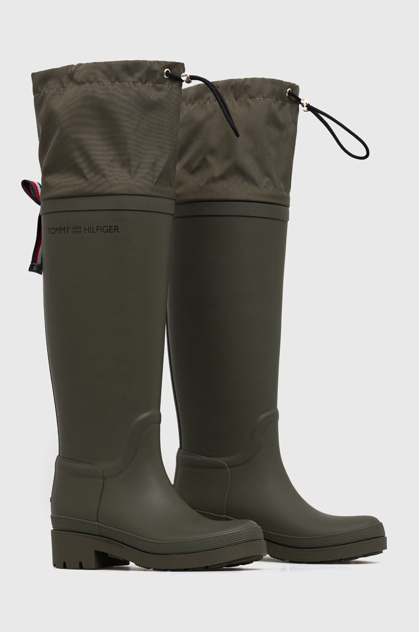 Tommy Hilfiger Holínky Th Overknee Rainboot dámské zelená barva - Pepit.cz