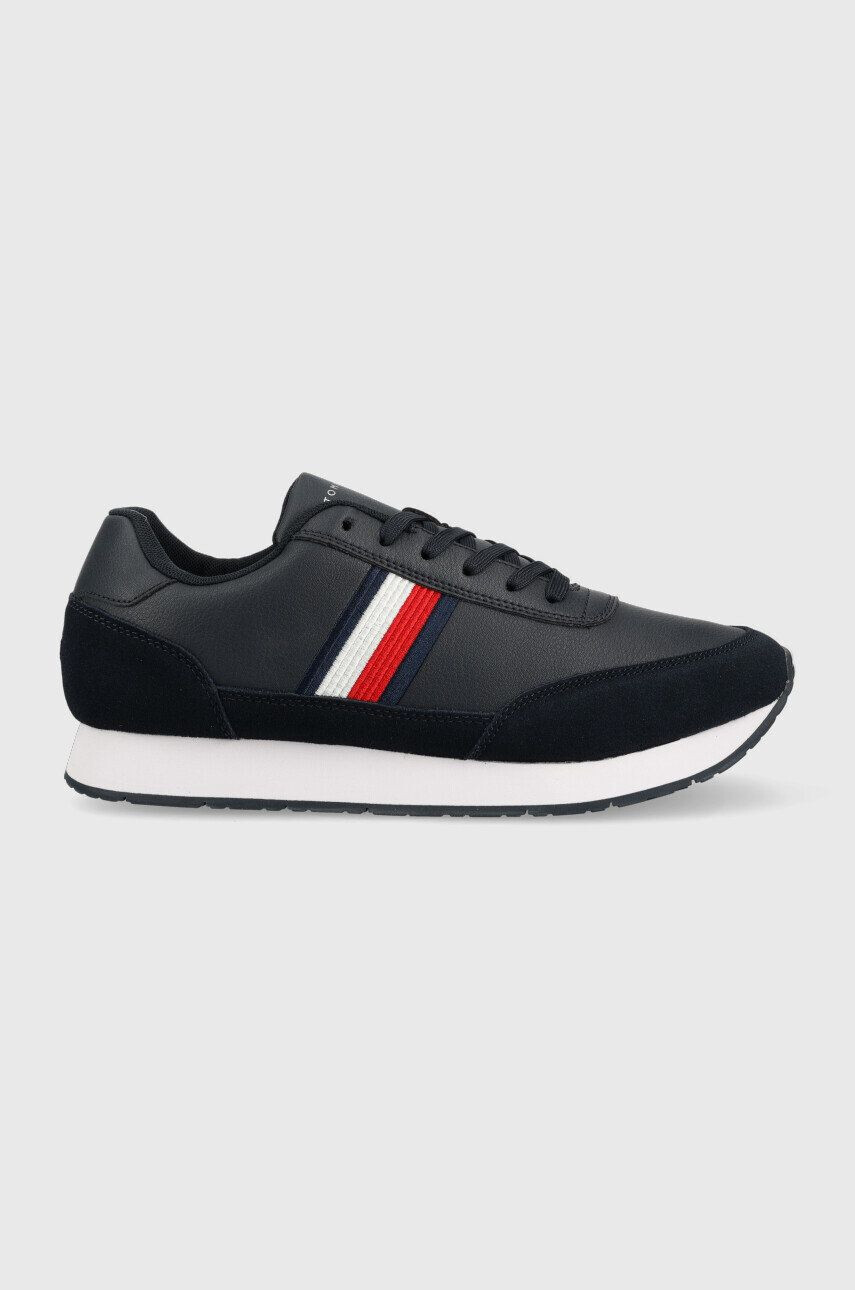 Tommy Hilfiger Kožené sneakers boty FM0FM04397 CORE EVA RUNNER CORPORATE LEA tmavomodrá barva - Pepit.cz