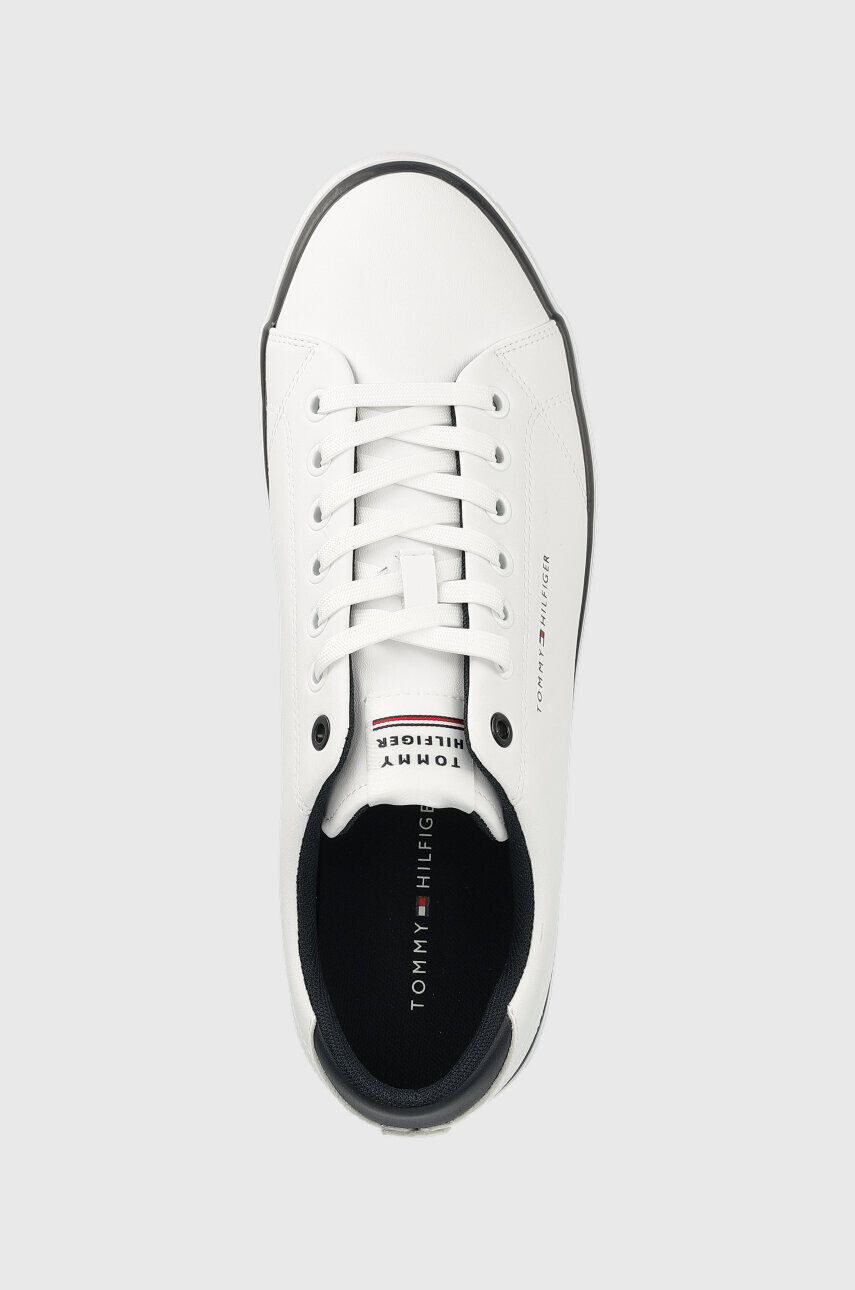 Tommy Hilfiger Kožené tenisky TH HI VULC CORE LOW LEATHER bílá barva FM0FM04731 - Pepit.cz