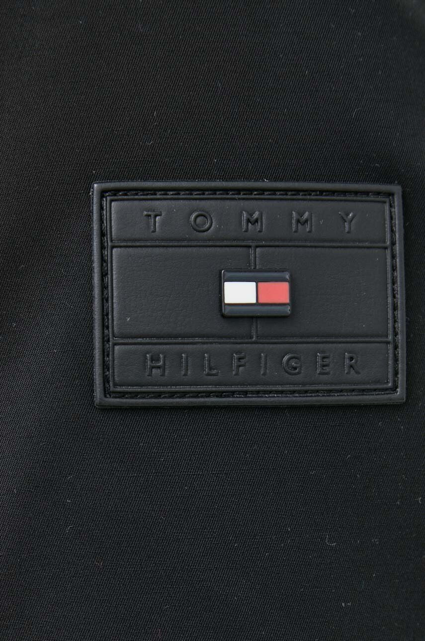 Tommy Hilfiger Péřová bunda pánská černá barva zimní - Pepit.cz