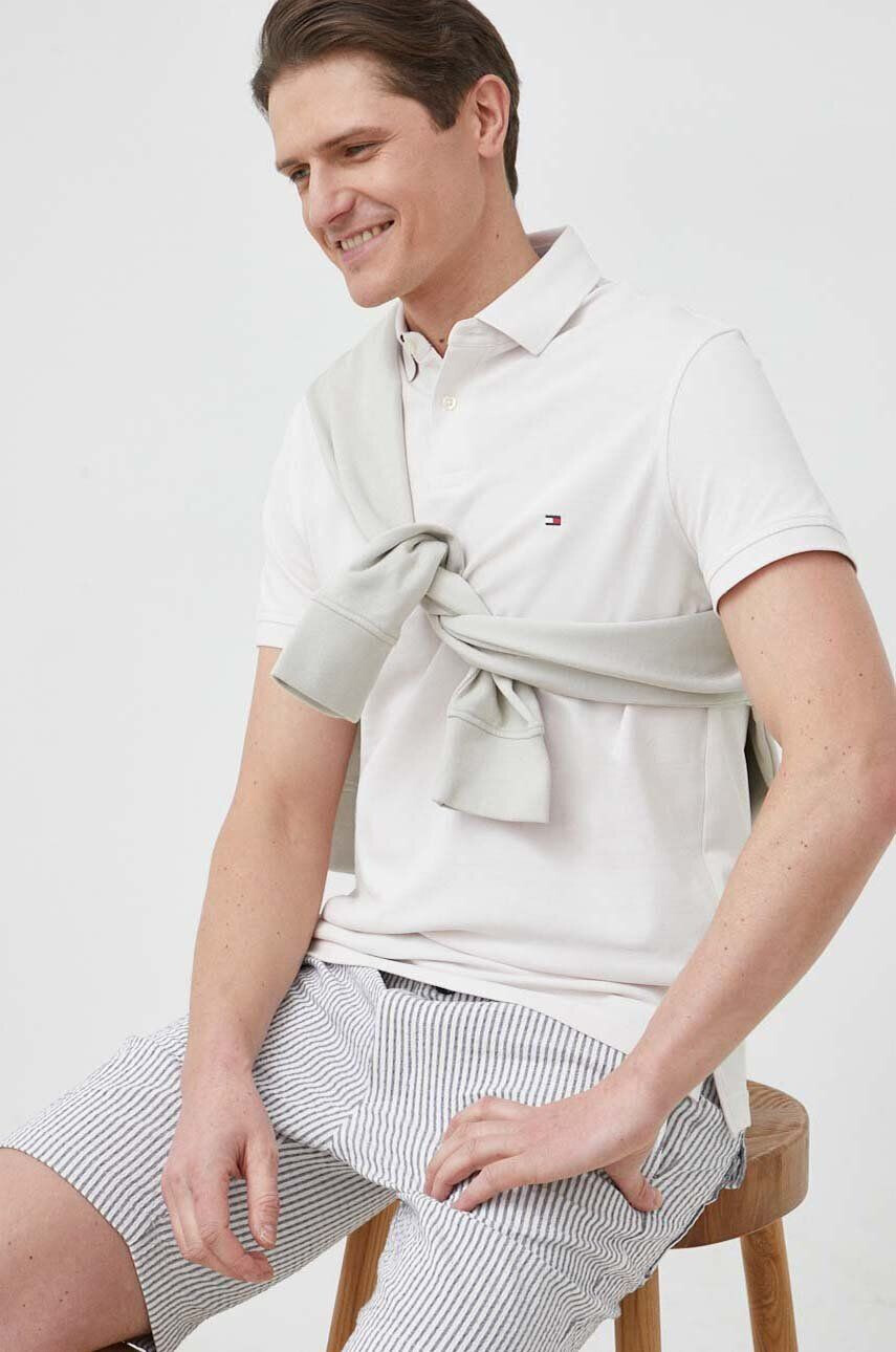 Tommy Hilfiger Polo tričko béžová barva - Pepit.cz