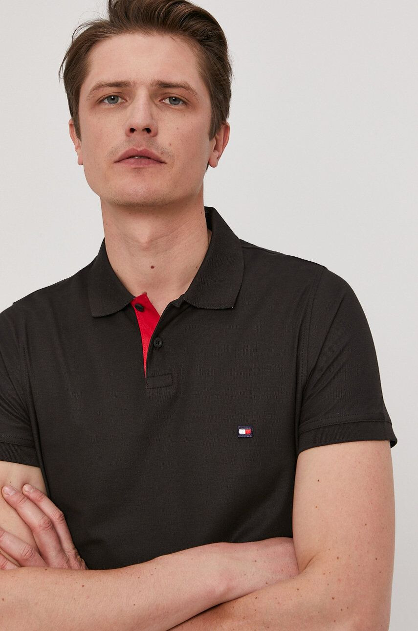 Tommy Hilfiger Polo tričko pánské černá barva hladké - Pepit.cz