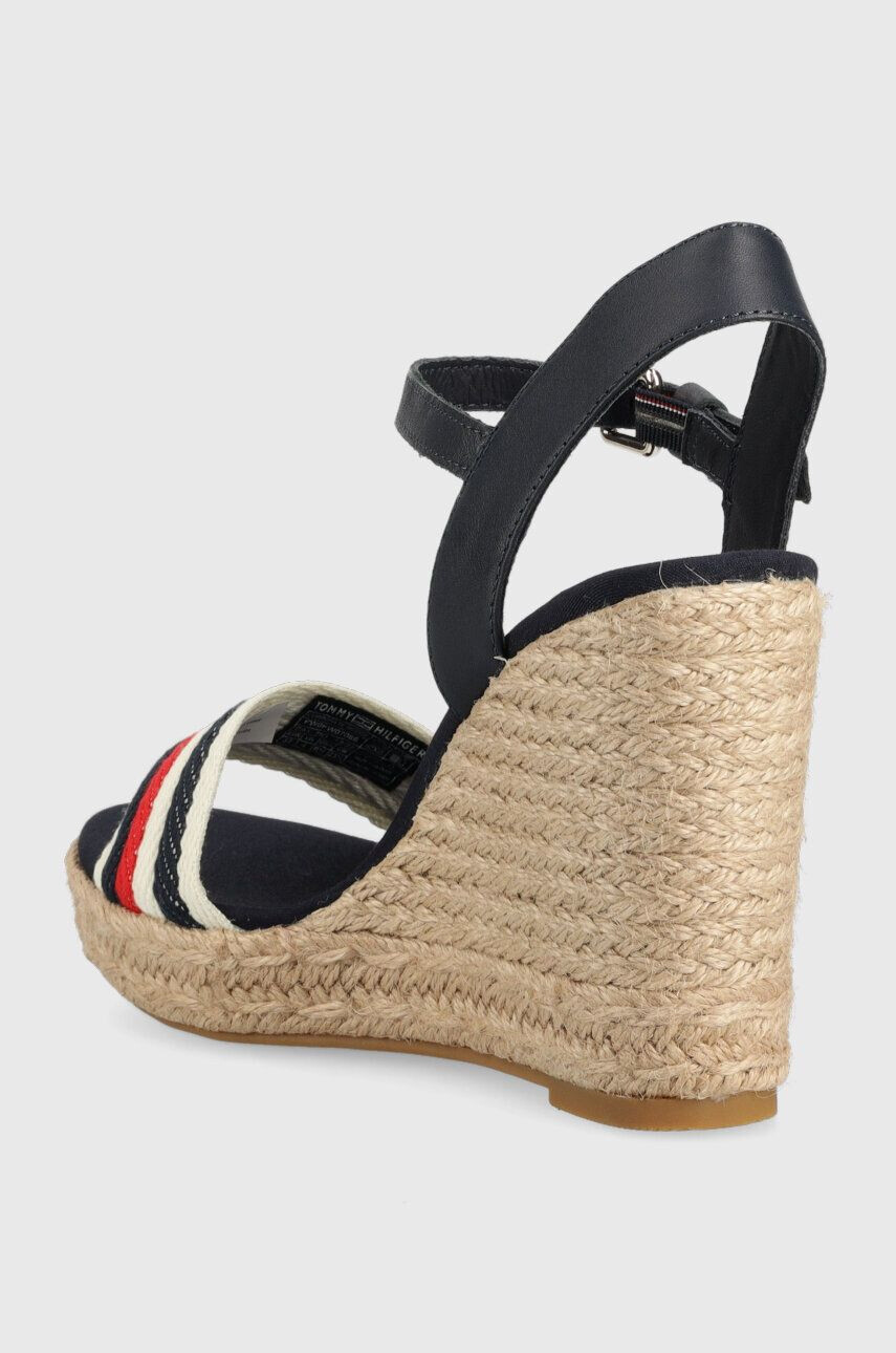 Tommy Hilfiger Sandály CORPORATE WEDGE dámské tmavomodrá barva na klínku FW0FW07086 - Pepit.cz