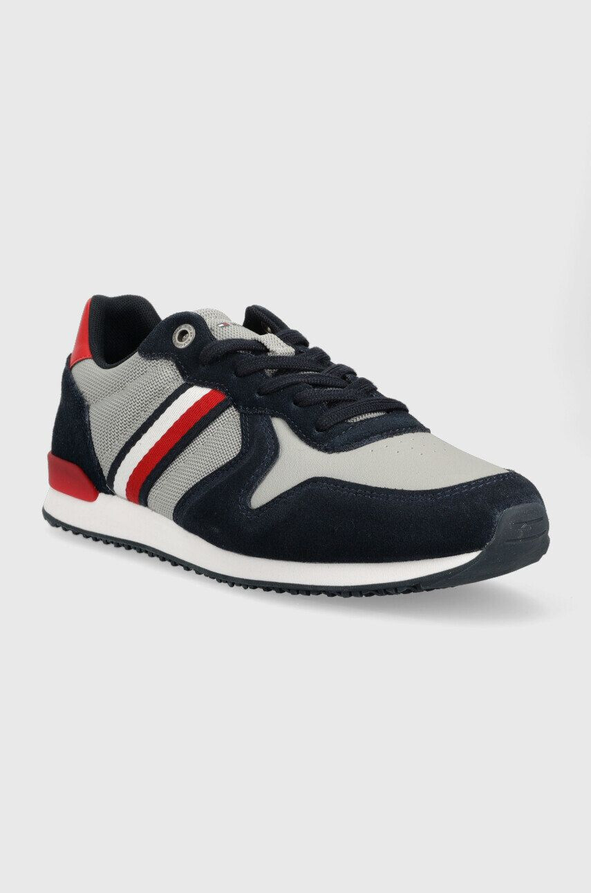 Tommy Hilfiger Sneakers boty ICONIC RUNNER MIX tmavomodrá barva FM0FM04282 - Pepit.cz