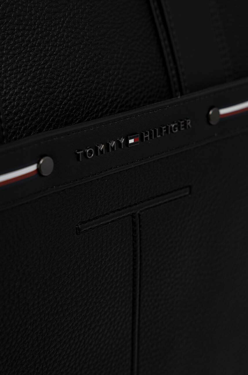 Tommy Hilfiger Taška černá barva - Pepit.cz