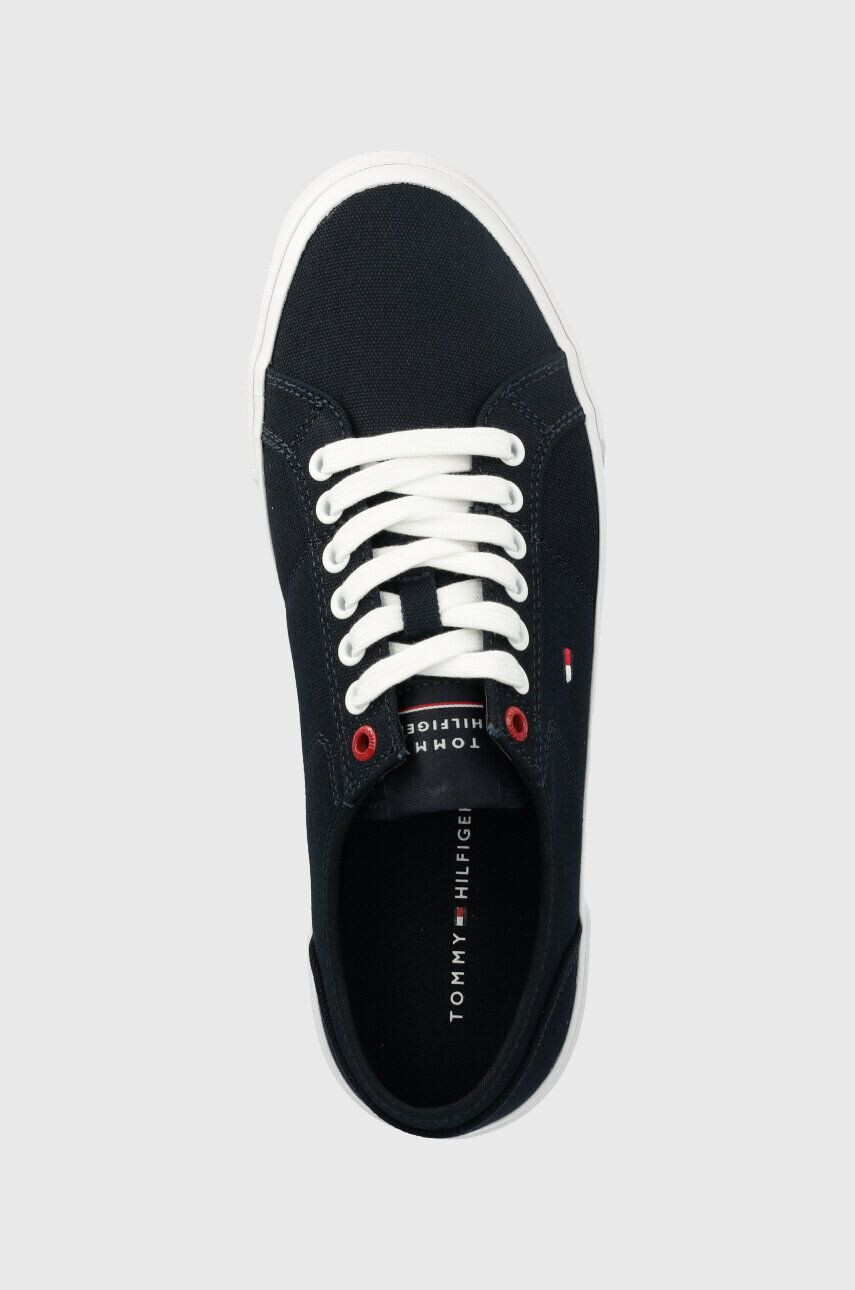 Tommy Hilfiger Tenisky CORE CORPORATE VULC CANVAS pánské tmavomodrá barva - Pepit.cz