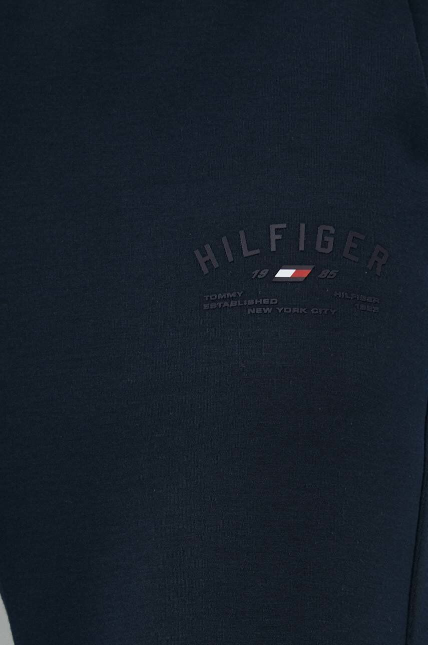 Tommy Hilfiger Tepláky pánské tmavomodrá barva hladké - Pepit.cz