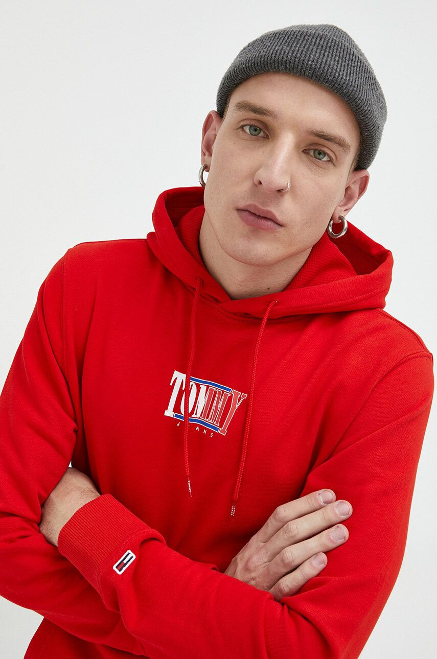 Tommy Jeans Bavlněná mikina pánská červená barva s potiskem - Pepit.cz