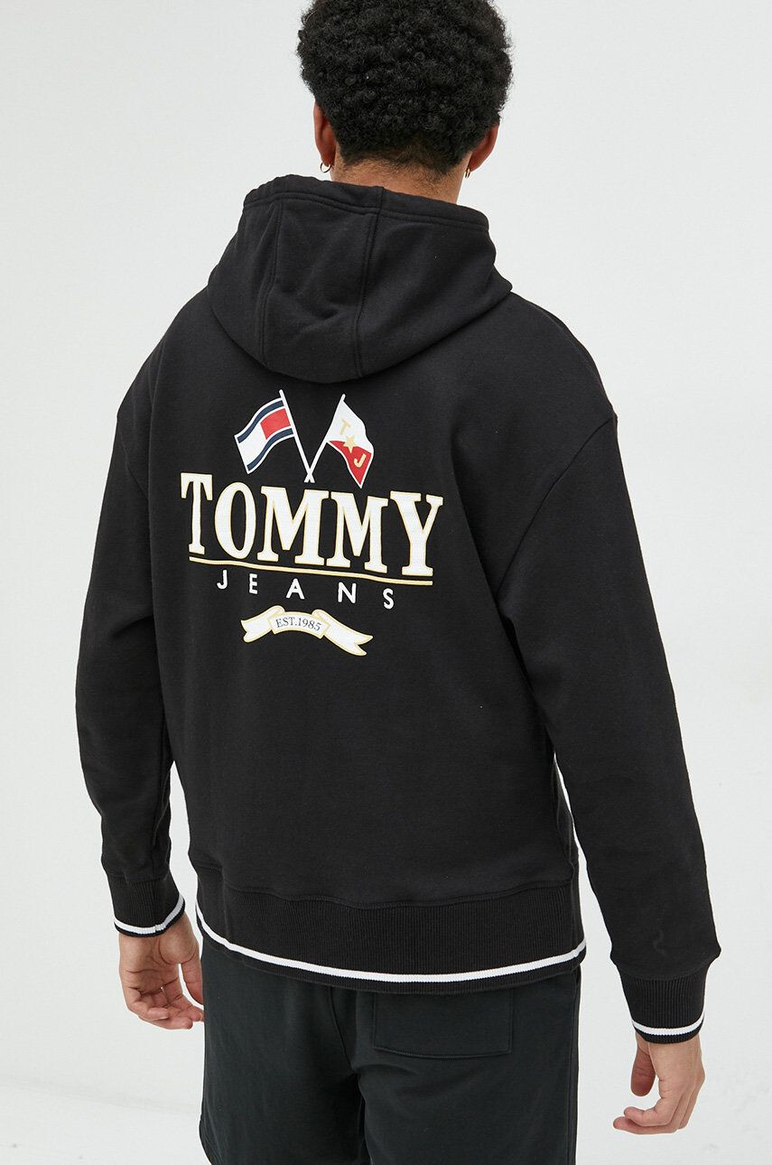 Tommy Jeans Bavlněná mikina pánská černá barva s kapucí s potiskem - Pepit.cz