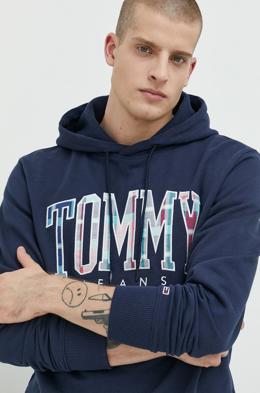 Tommy Jeans Bavlněná mikina pánská zelená barva s aplikací - Pepit.cz