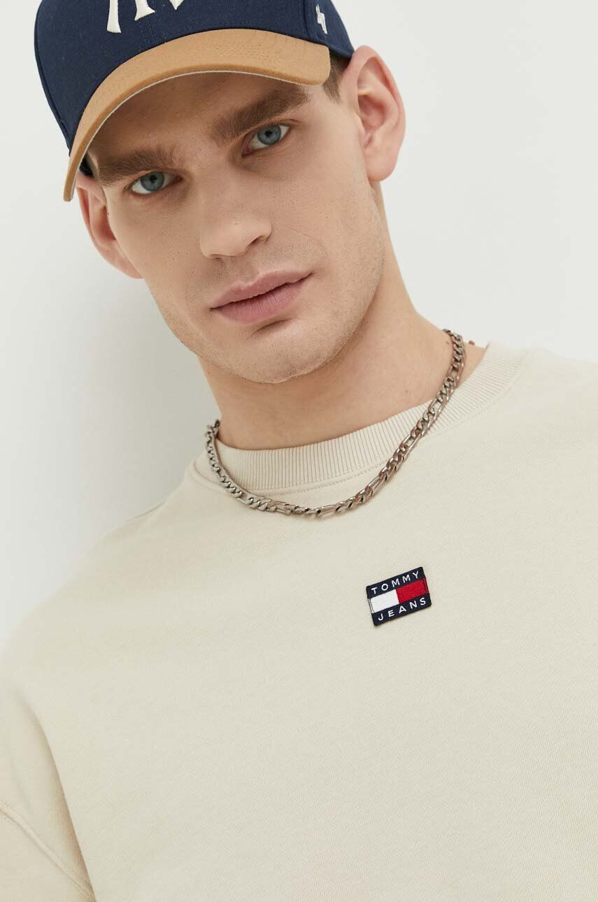 Tommy Jeans Bavlněná mikina pánská béžová barva s aplikací - Pepit.cz