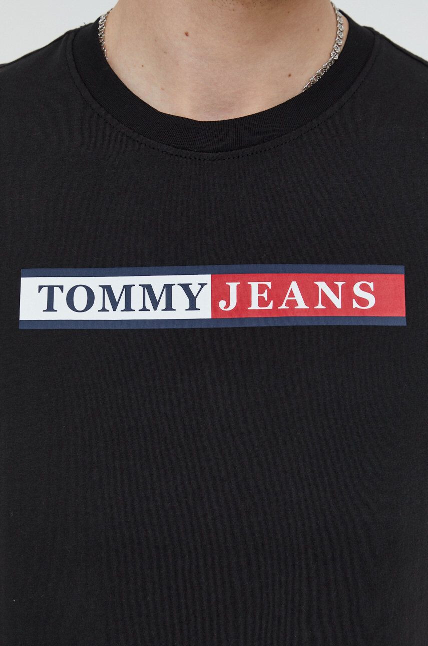 Tommy Jeans Bavlněné tričko s aplikací - Pepit.cz