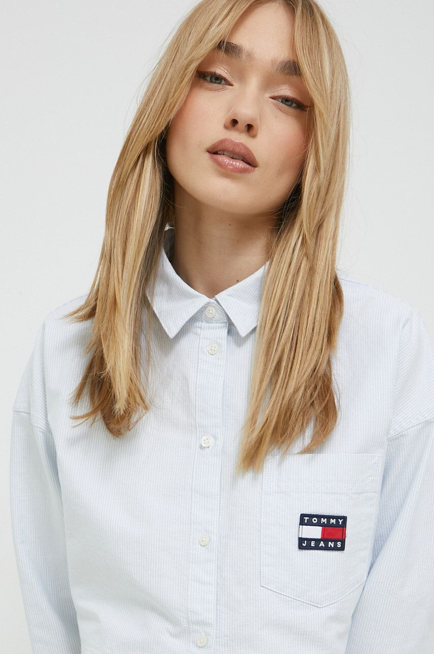 Tommy Jeans Bavlněné tričko bílá barva relaxed s klasickým límcem - Pepit.cz