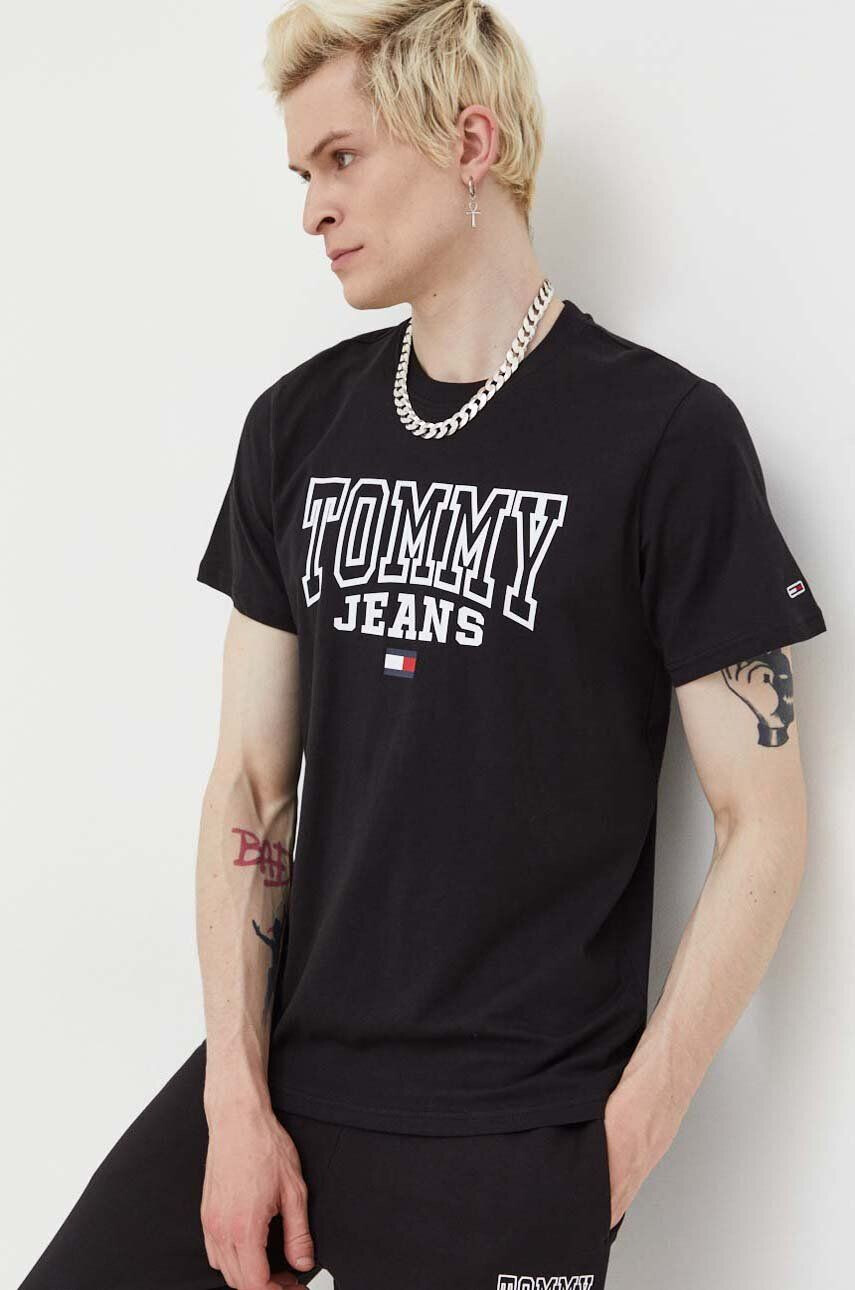 Tommy Jeans Bavlněné tričko černá barva s potiskem - Pepit.cz