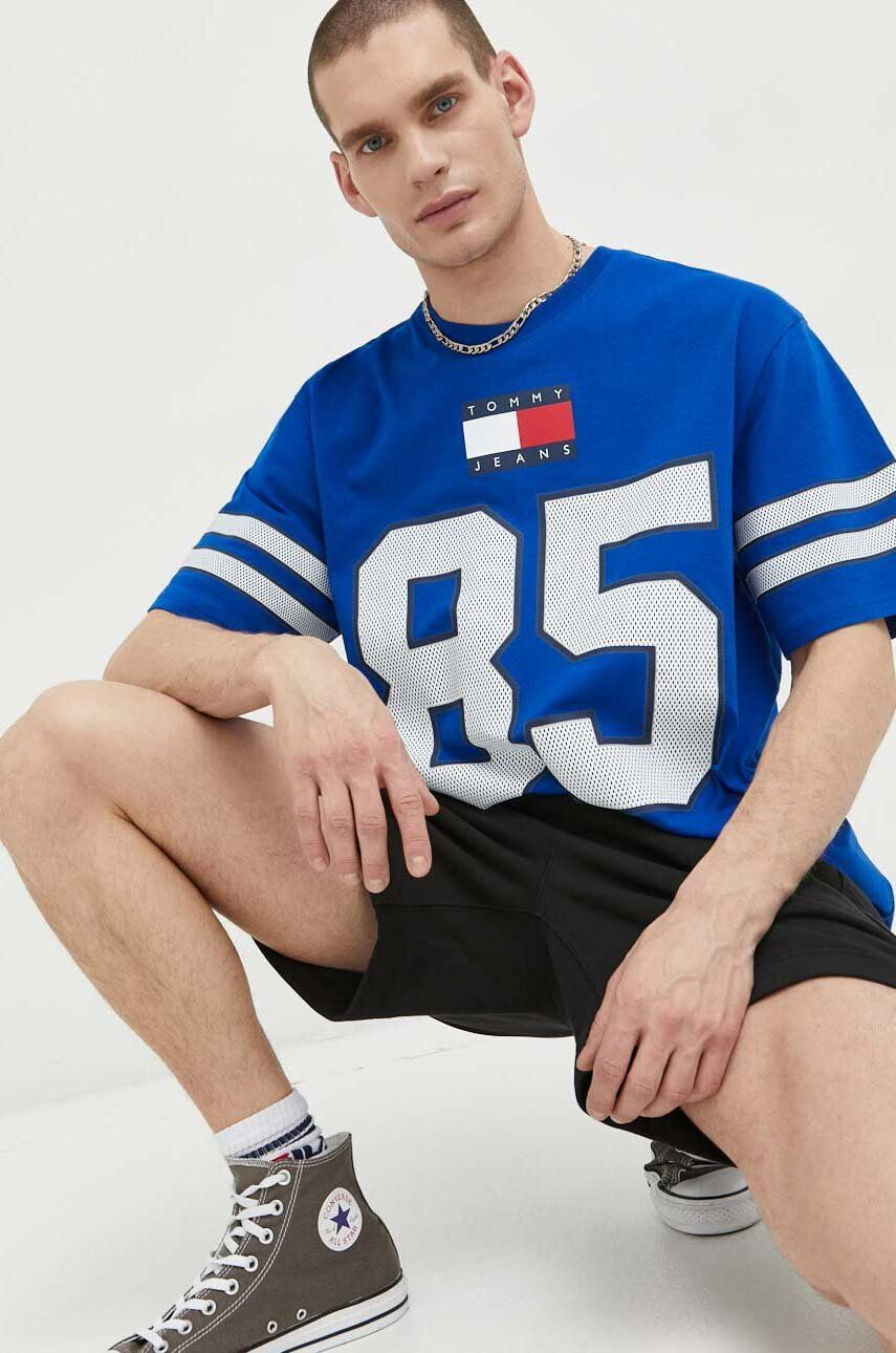 Tommy Jeans Bavlněné tričko šedá barva s potiskem - Pepit.cz