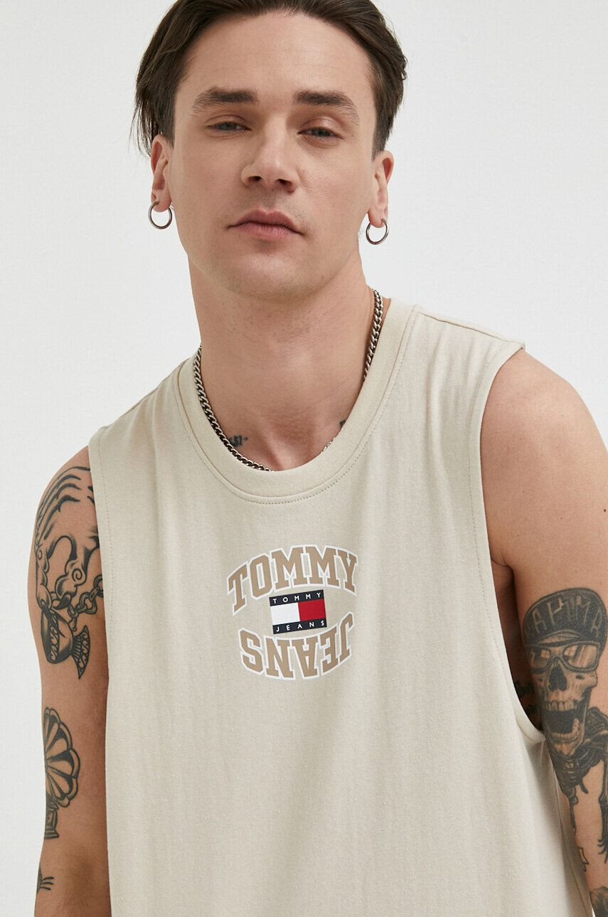 Tommy Jeans Bavlněné tričko béžová barva s aplikací - Pepit.cz