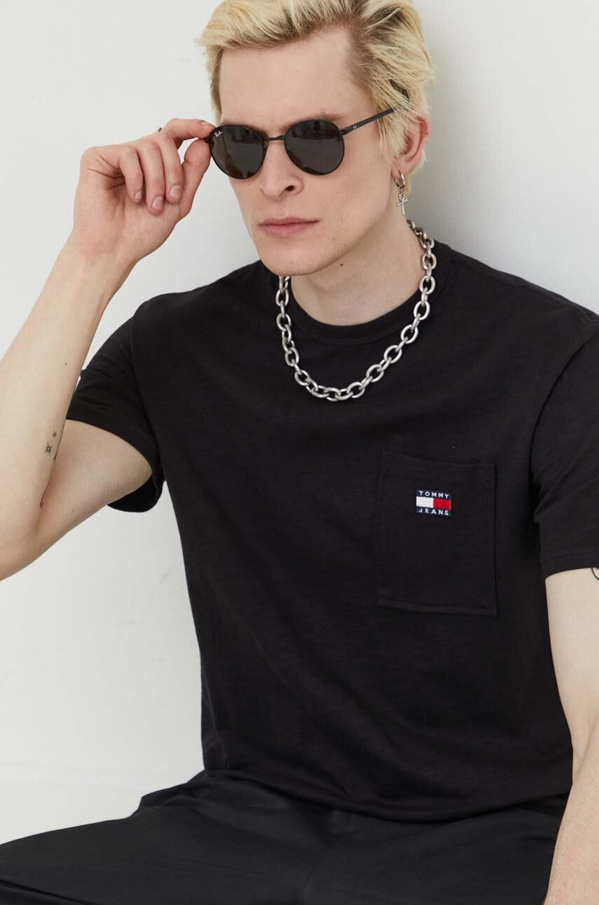 Tommy Jeans Bavlněné tričko černá barva - Pepit.cz