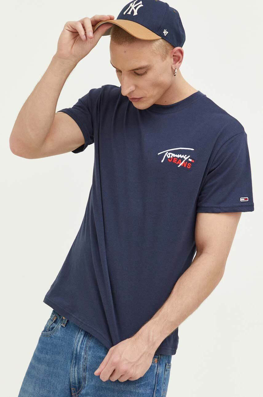 Tommy Jeans Bavlněné tričko šedá barva s aplikací - Pepit.cz