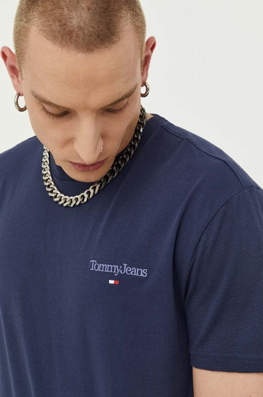 Tommy Jeans Bavlněné tričko tmavomodrá barva - Pepit.cz