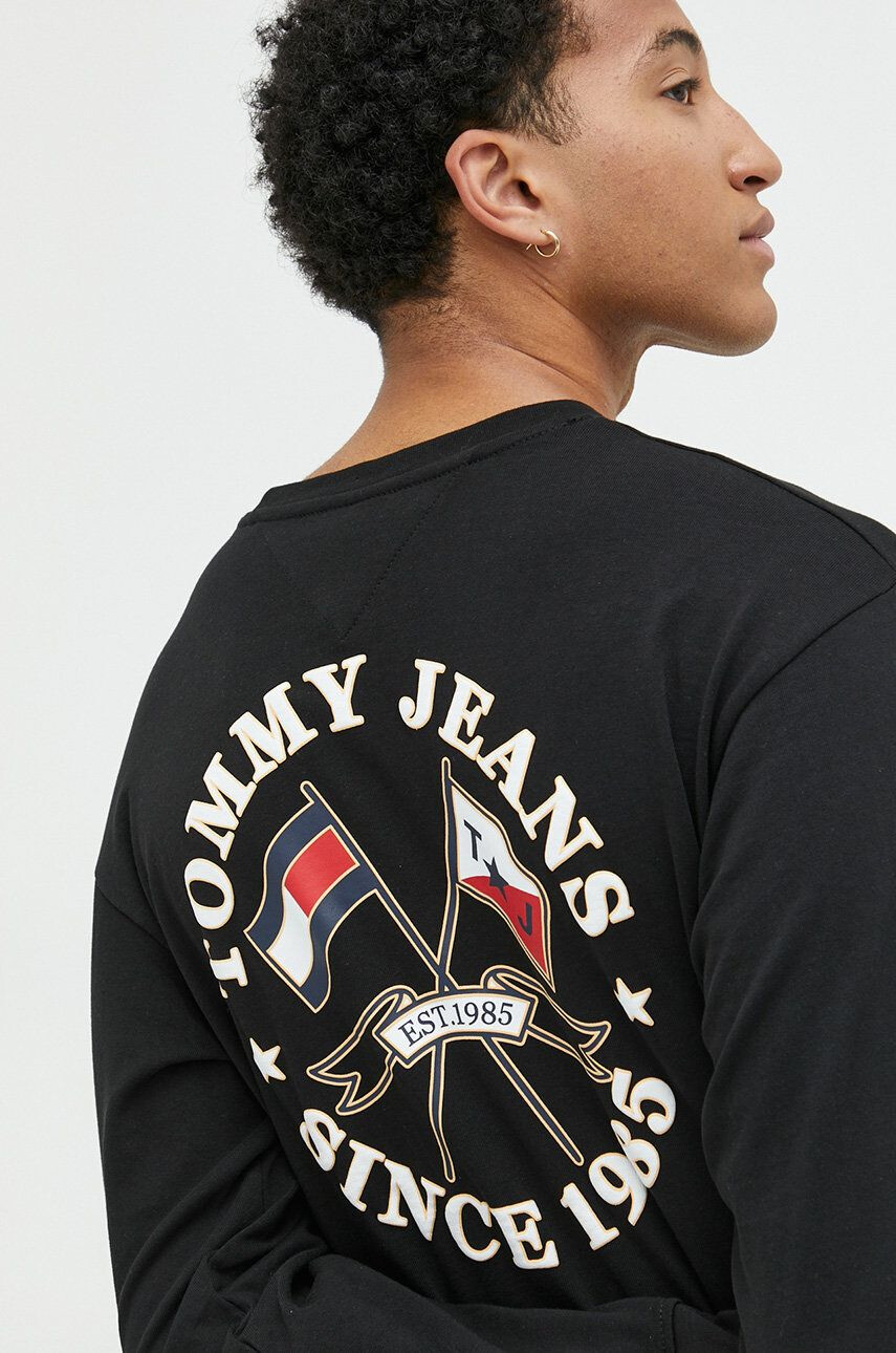 Tommy Jeans Bavlněné tričko s dlouhým rukávem černá barva s potiskem - Pepit.cz