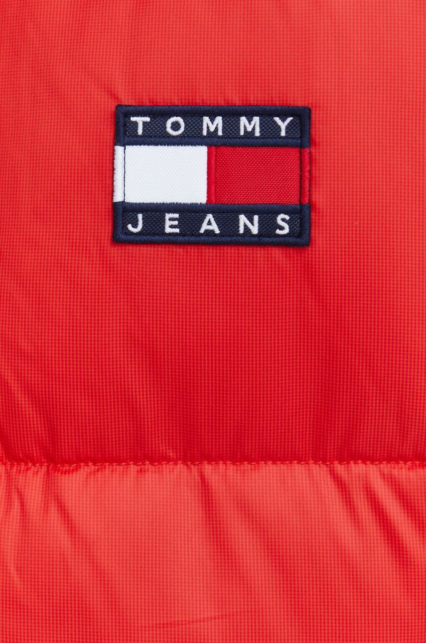 Tommy Jeans Bunda pánská červená barva zimní - Pepit.cz