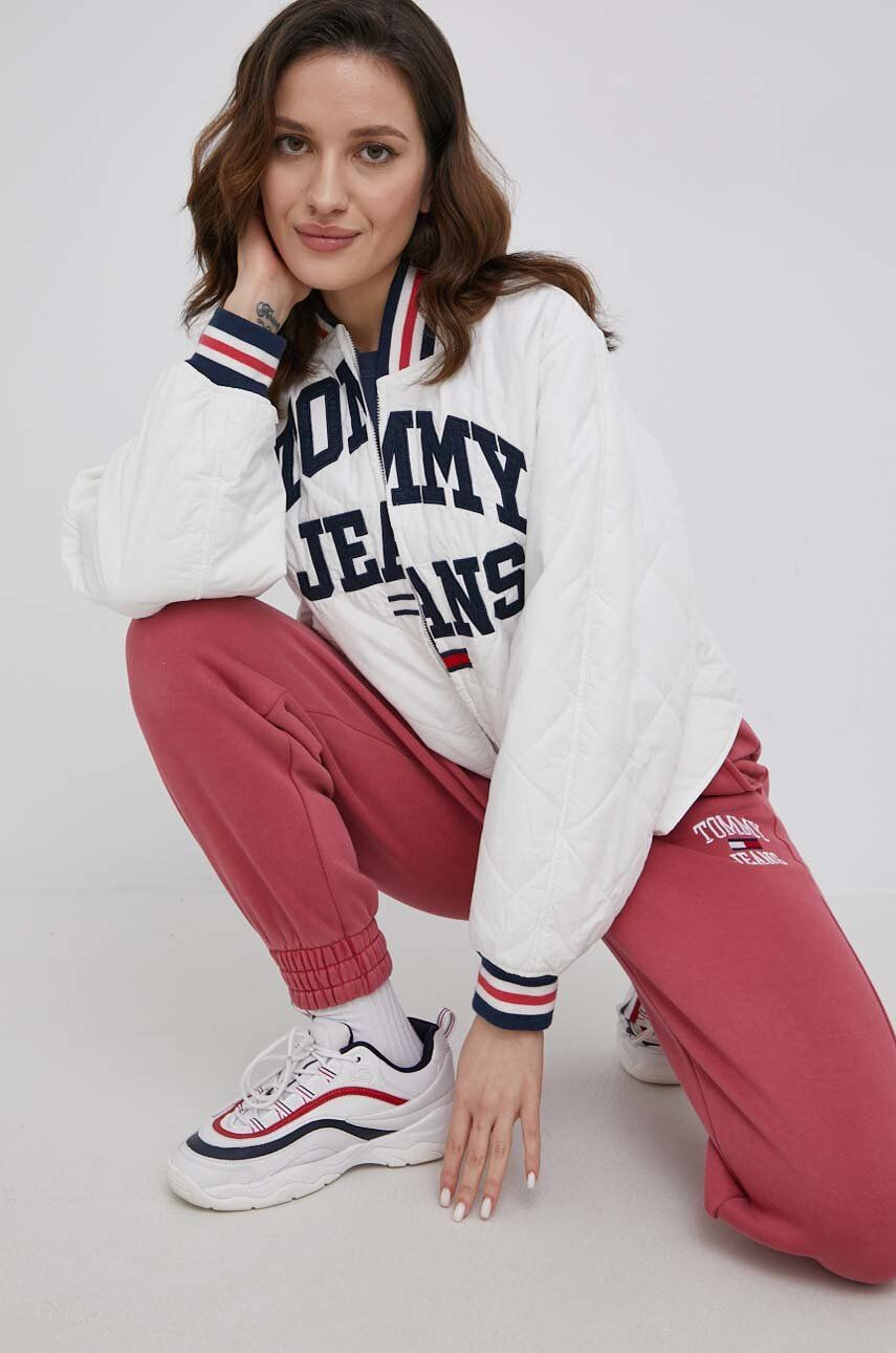 Tommy Jeans Kalhoty dámské růžová barva hladké - Pepit.cz