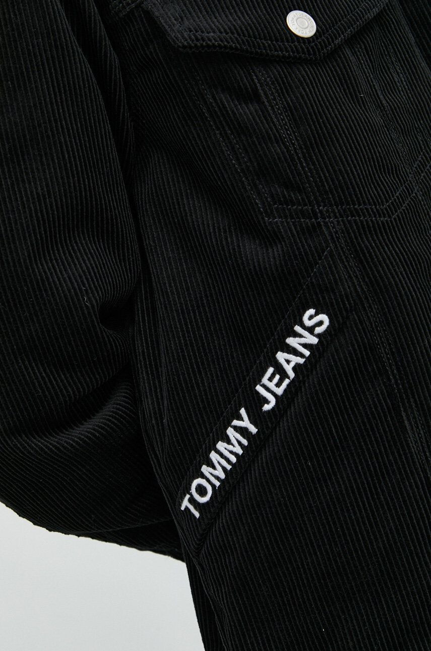 Tommy Jeans Manšestrová bunda černá barva zimní - Pepit.cz